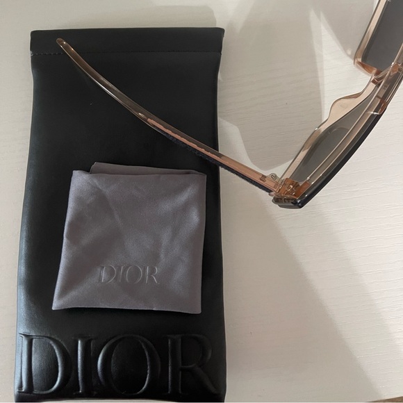 Dior Sunglasses - Picture 6 of 7